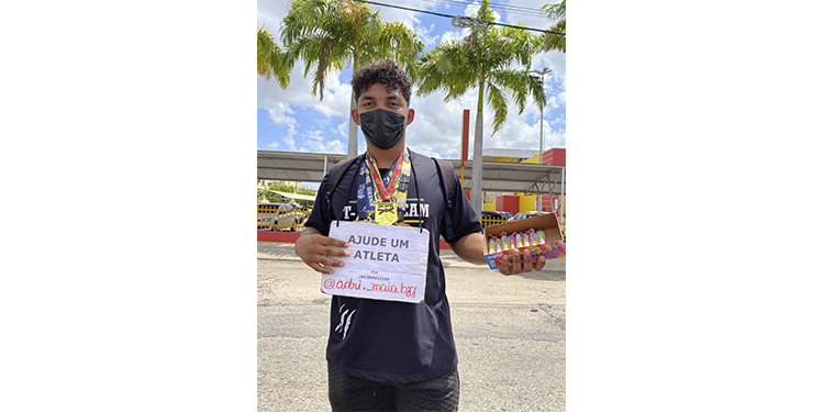 Atleta de Jiu-Jitsu de Mossoró pede ajuda em sinais