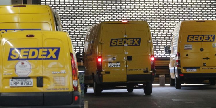 Justiça Federal condena quadrilha que roubava caminhões com cargas dos Correios