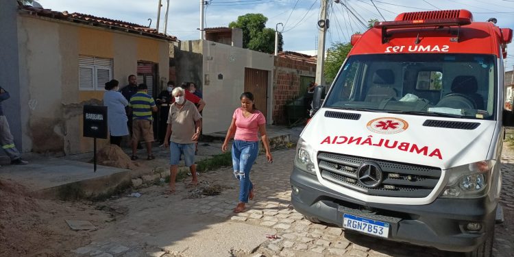 Homem é assassinado por estrangulamento no Bairro Barrocas