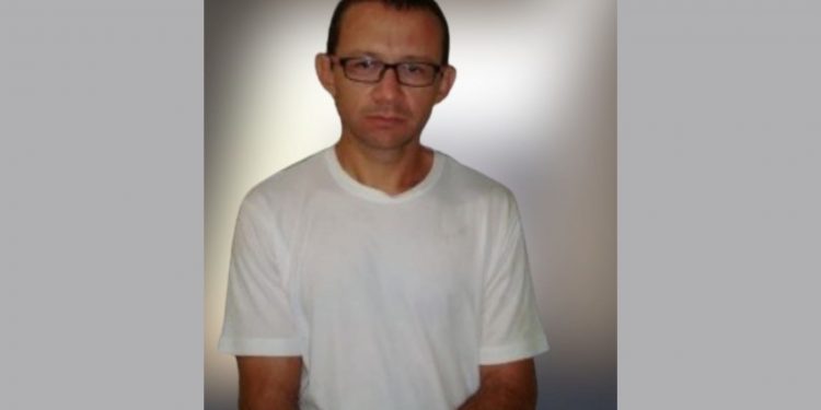 Homem que matou criança de 12 anos e jogou corpo em cisterna em Tibau tem liberdade monitorada