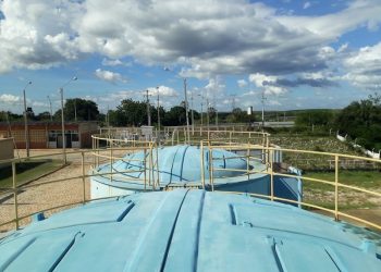 Manutenção em adutora interrompe abastecimento em cidades do interior do RN