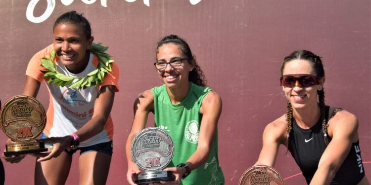 Natalense contratada pelo Palmeiras se destaca em meia Maratona de Santos