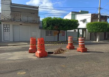 Caern adia para sábado serviço de reparo na Avenida Alberto Maranhão