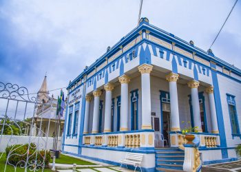 Órgãos públicos terão horário diferenciado no feriado