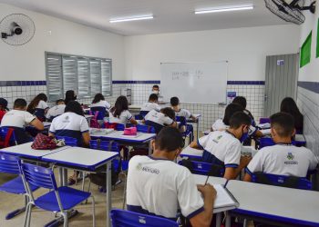 Secretaria Municipal de Educação abre inscrições para vagas de estagiários de Letras Libras