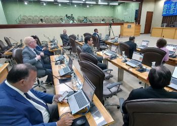 Assembleia Legislativa aprova projeto que proíbe limite de consultas para pacientes com TEA