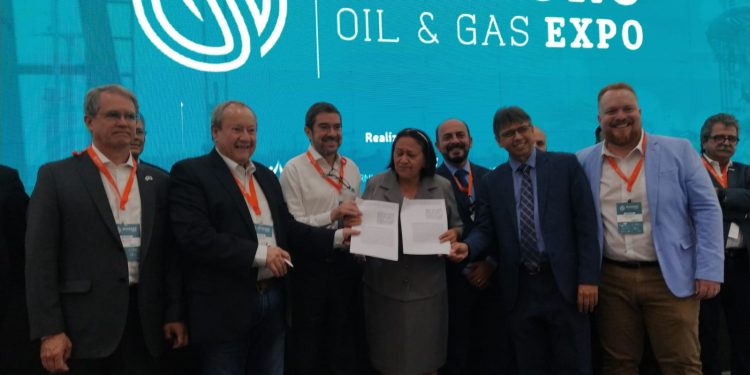 Mossoró Oil & Gás tem abertura com anúncio de investimentos para a cadeia do petróleo no RN