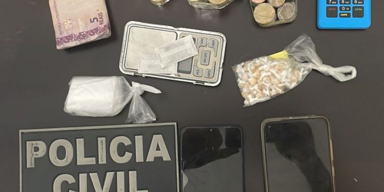 Polícia prende casal por tráfico de drogas em Areia Branca