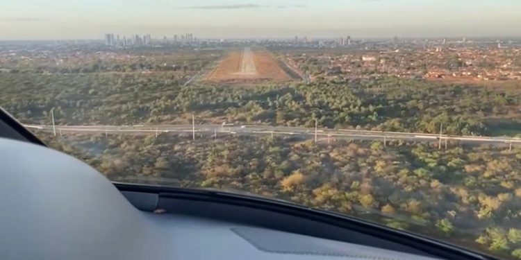 Vídeo mostra proximidade dos postes com rota de voo em Mossoró