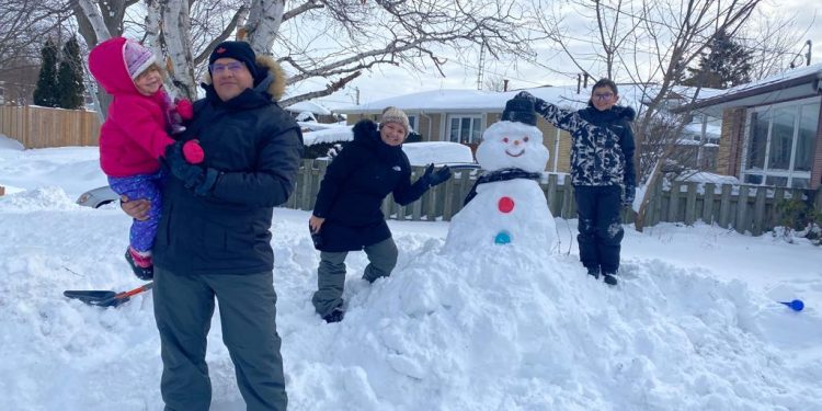 Mossoroenses vão rodar 112 quilômetros para votar no Canadá