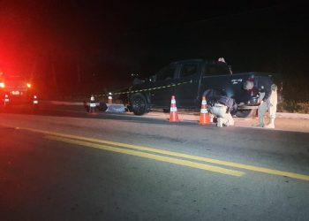 Homem morre após ser atropelado na BR 304