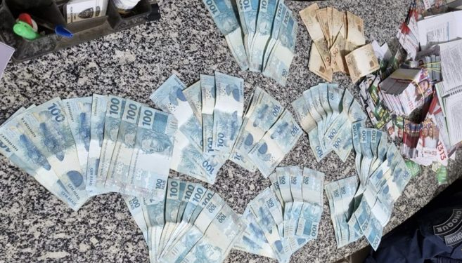 Casal é preso, dinheiro e santinhos apreendidos no interior do RN