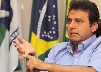 Favorito nas pesquisas, Carlos Eduardo ficou em 3° lugar em mais de 60 cidades do RN
