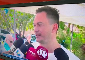 Candidato Styvenson Valentim é o primeiro a votar