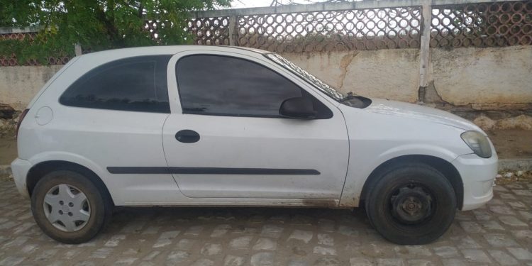 Ronda Policial: PRF prende homem portando crack na BR 304