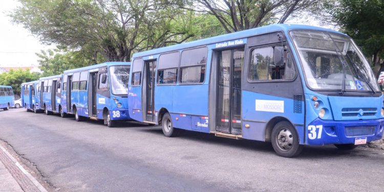 Transporte público terá horário especial e tarifa reduzida para Procissão de Santa Luzia