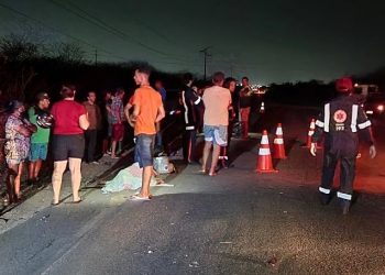 Ciclista morre atropelado por caminhonete na RN 015