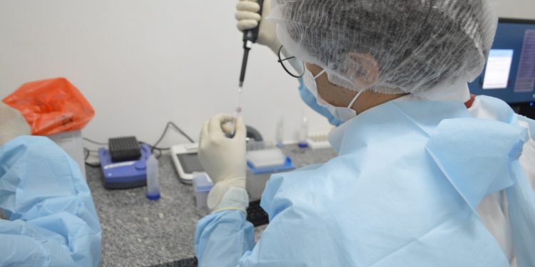 LACEN detecta subvariante de Ômicron no RN