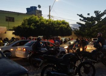 Homem é executado a tiros em bar no Bairro Santo Antônio