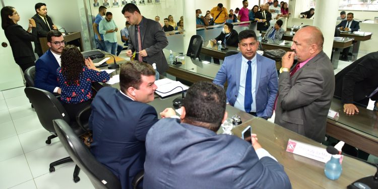 Câmara de Mossoró autoriza empréstimo da Prefeitura