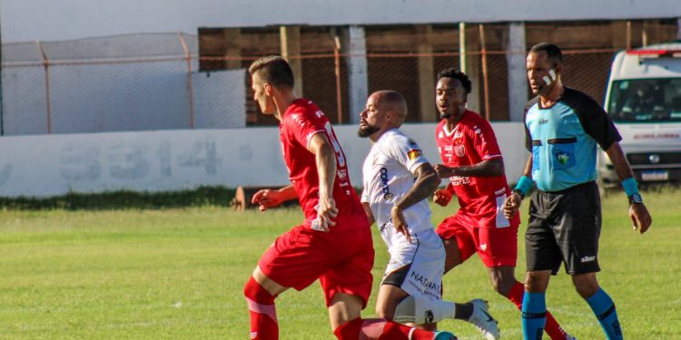 Potiguar é derrotado pelo ABC em jogo marcado por erros de arbitragem