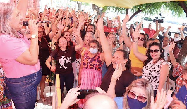 Professores de Mossoró aprovam indicativo de greve e mobilizações