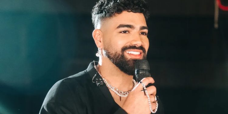 Dilsinho é a primeira atração confirmada para o Carnaval de Apodi 2023