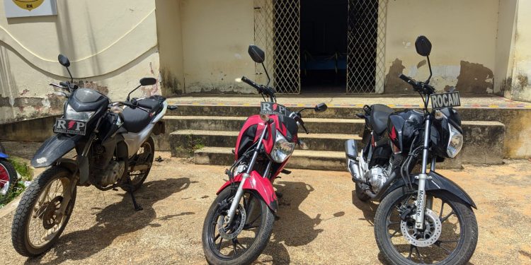 Ronda Policial: dupla é presa suspeita de roubar  motocicletas em Mossoró