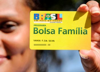 Caixa inicia o pagamento do Bolsa Família hoje (18); confira o calendário de janeiro