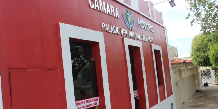 Câmara Municipal de Caraúbas passará por reformas