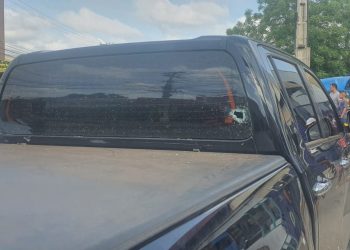 Prefeitura diz que vai investigar disparo que atingiu carro em frente a Cobal