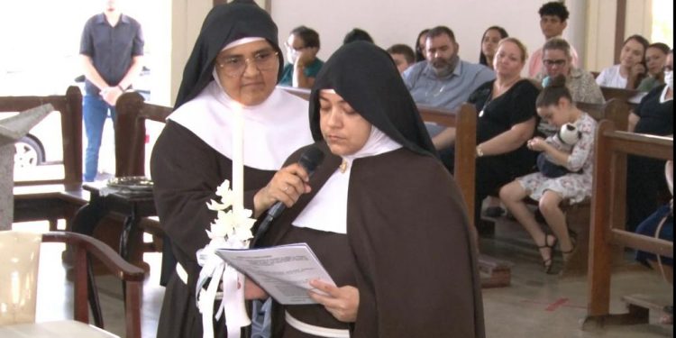 Uma vida dedicada à oração e serviço a Deus