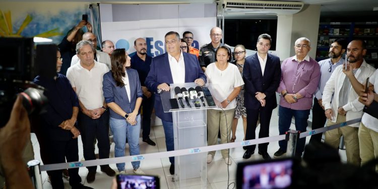 Ministro da Justiça chega ao RN e anuncia investimentos na segurança