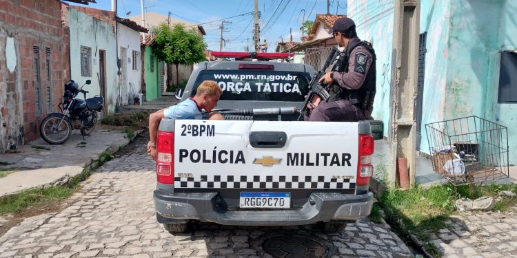 Foragido condenado por participação no massacre de Alcaçuz é preso em Mossoró