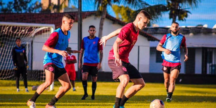 América x Potiguar: onde assistir, prováveis escalações, horário e arbitragem