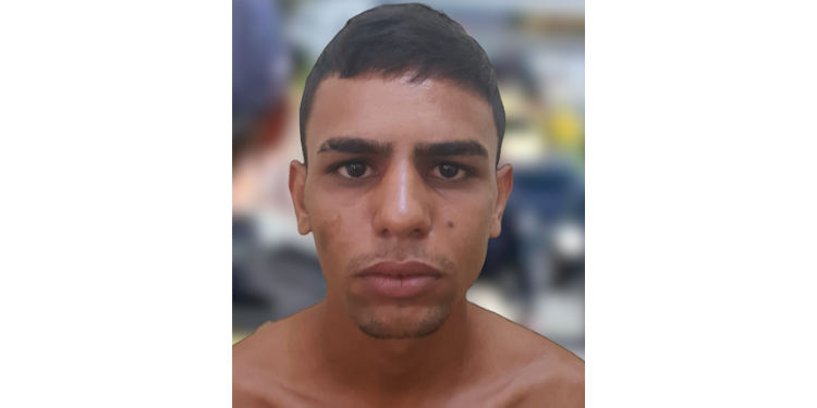 Homem é preso após descumprir medida protetiva e agredir avó em Assú