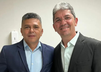 Tony Cabelos e Ozaniel Mesquita são diplomados após recontagem de votos