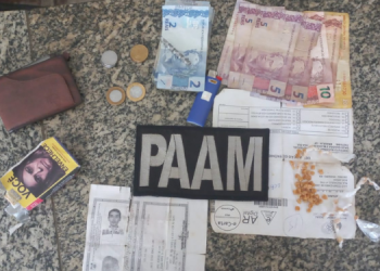 73 pedras: traficante é preso com drogas na boca no Centro de Mossoró