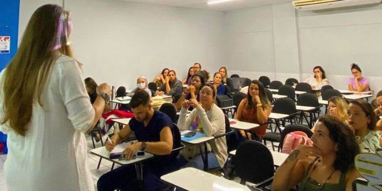 Cursos de férias gratuitos são oferecidos em Mossoró, Caicó e Pau dos Ferros