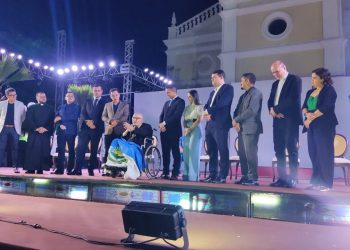 Medalha Rodolfo Fernandes homenageia padre Sátiro