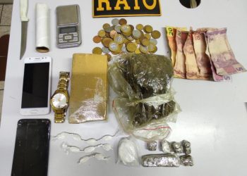 Dupla é detida e drogas apreendidas em casa na cidade de Tibau