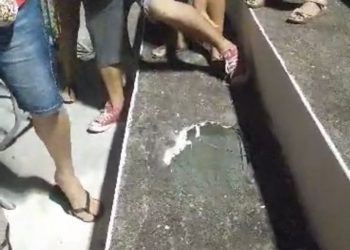 Arquibancada do Nogueirão cede durante partida; confira imagens