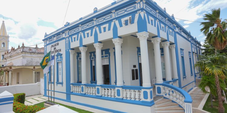 Prefeitura sanciona lei que possibilita realização de concurso na área jurídica