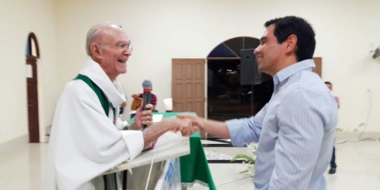Com saúde fragilizada, Padre Canindé de Assú completa 86 anos