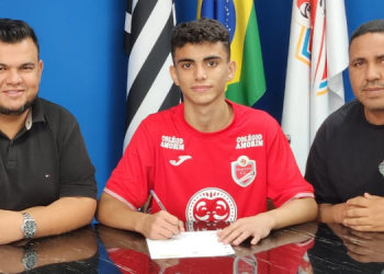 Com apenas 13 anos, apodiense fala sobre nova fase no futebol paulista