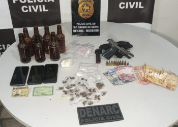 Donos de bar são presos por suspeita de tráfico de drogas no Conjunto Independência