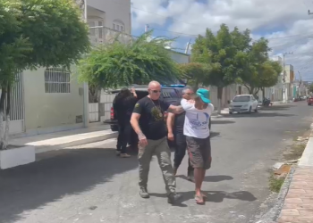 Homem é preso por suspeita de assassinar cachorros em Areia Branca