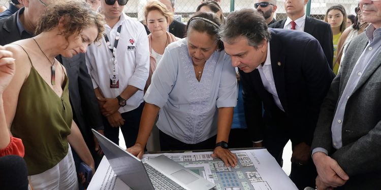 Em visita ao RN, ministro da Educação anuncia R$ 80 milhões para conclusão de obras em escolas