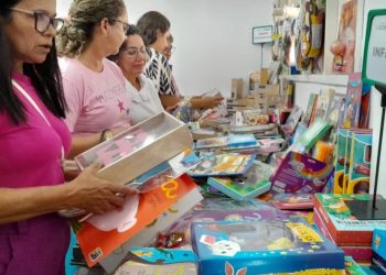 Feira do Livro de Mossoró acontece até sábado (05) na UERN