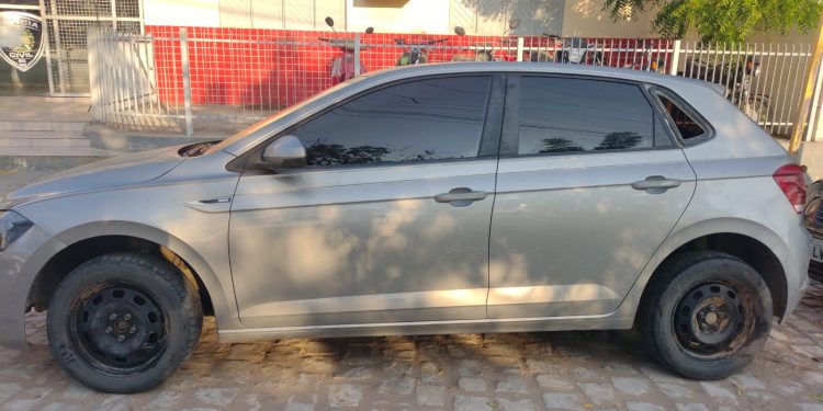 Ronda Policial: veículo roubado há quatro anos é recuperado em Mossoró